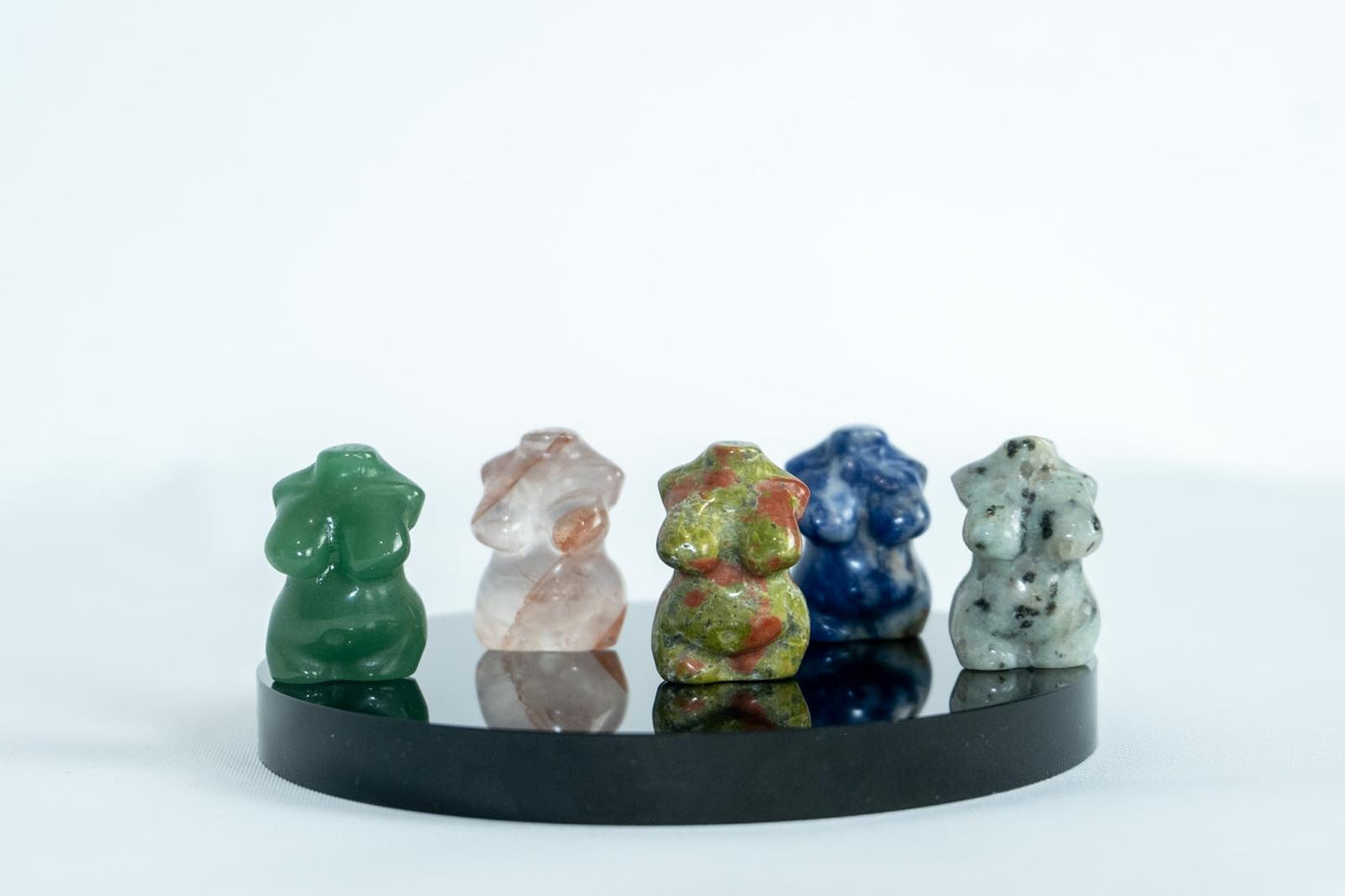 Lady body | Crystals