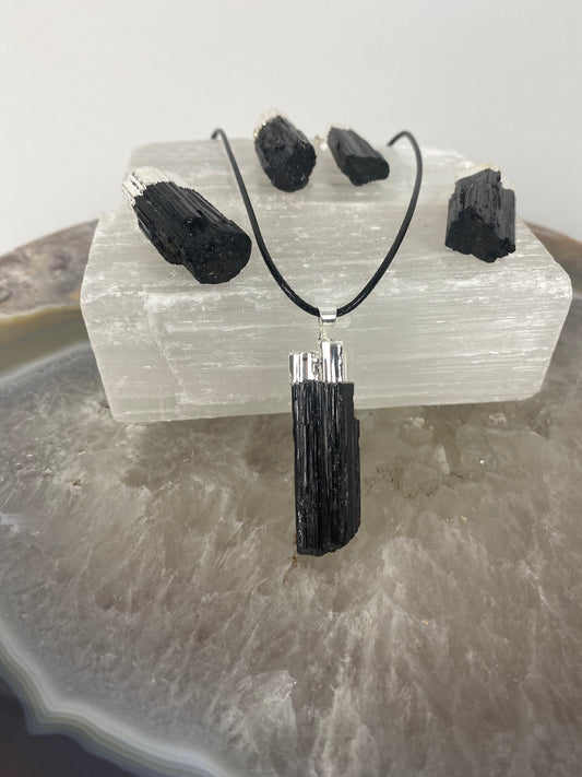 Black tourmaline pendant