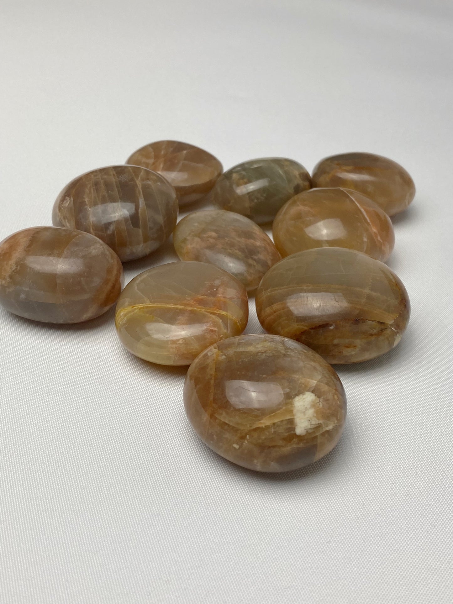 Peach Flashy Moonstone palm stone