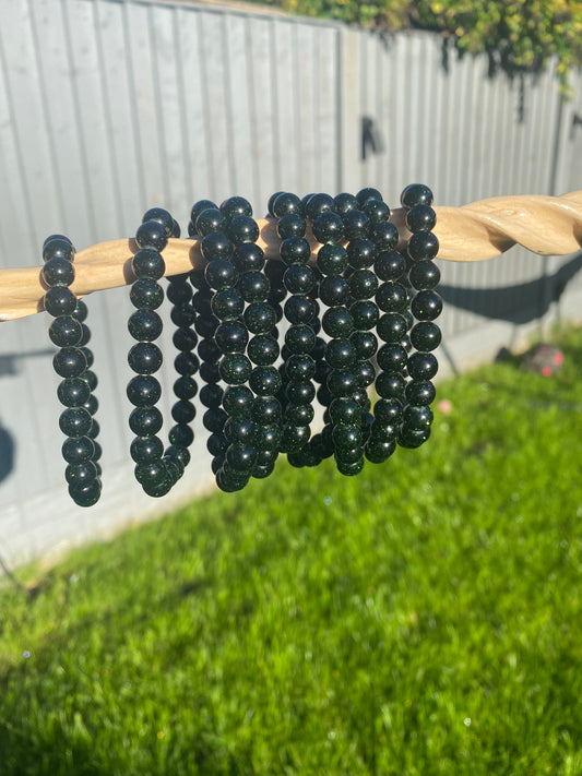 Green sandstone bracelet