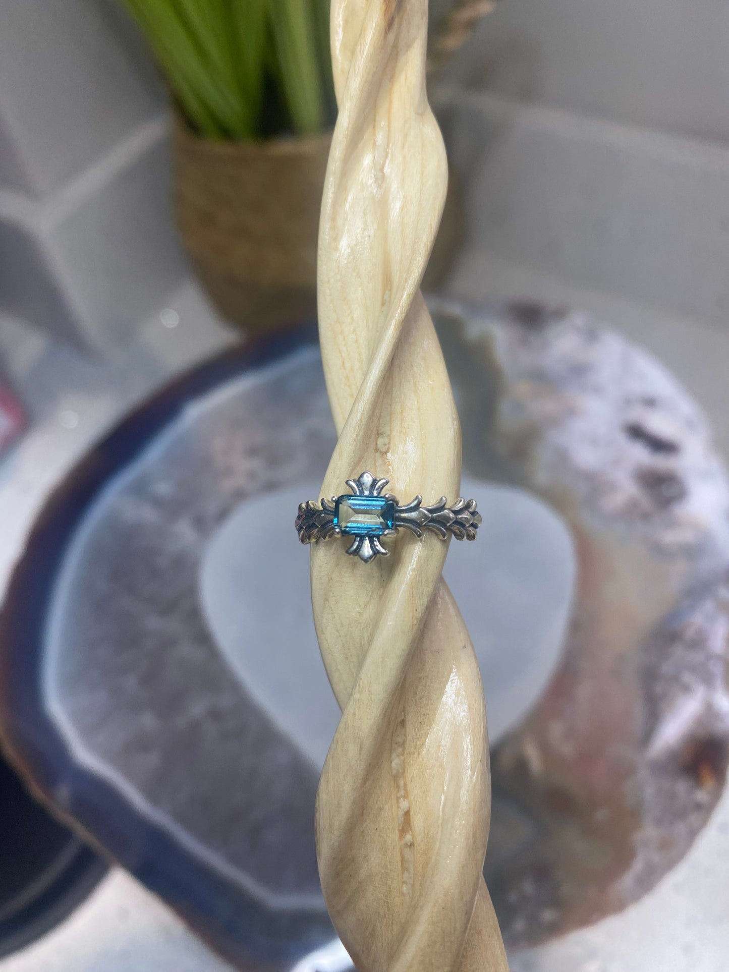 Sterling silver 925 topaz ring