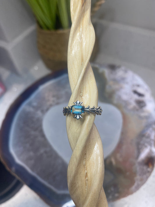 Sterling silver 925 topaz ring