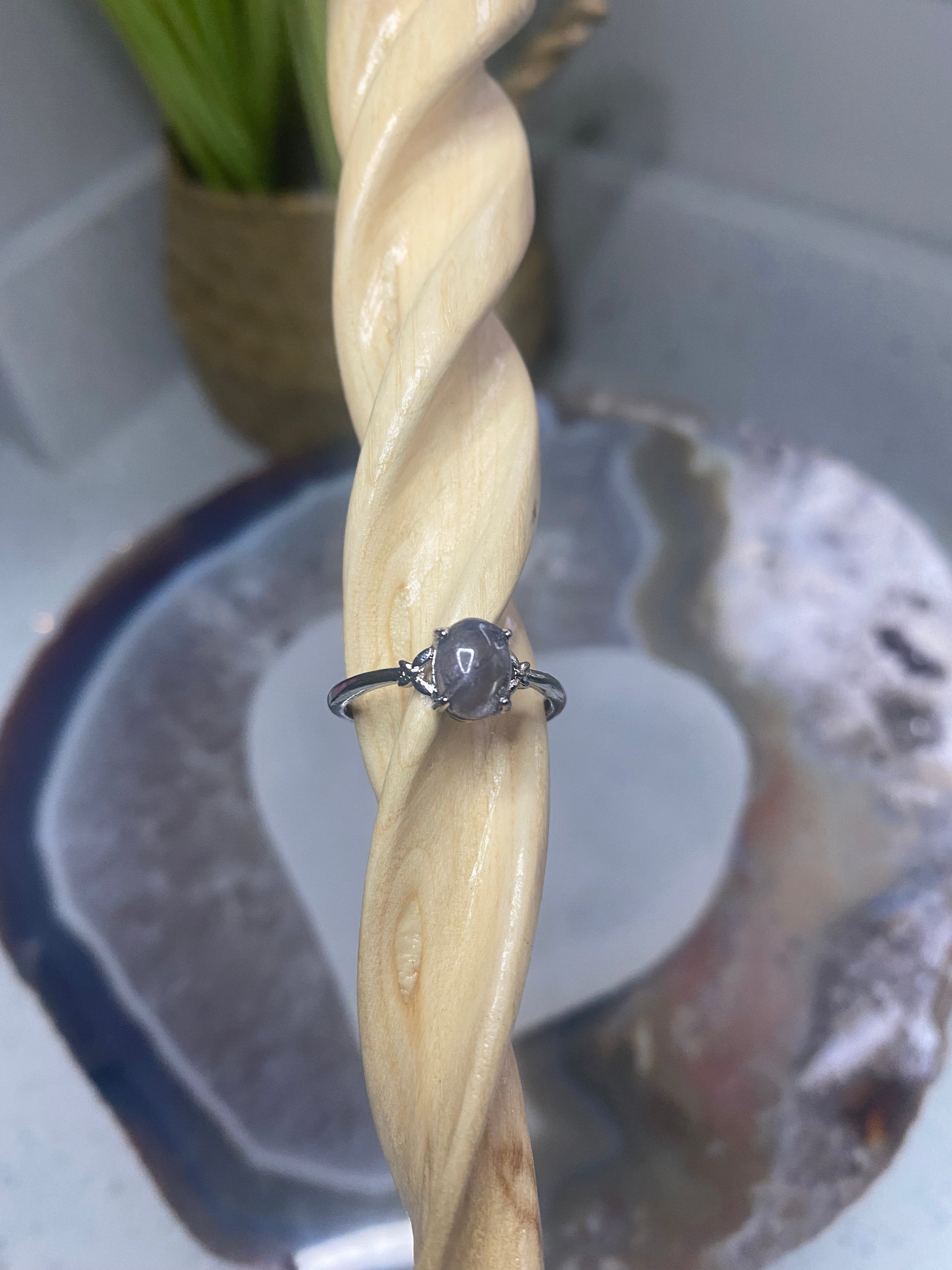 Iolite ring