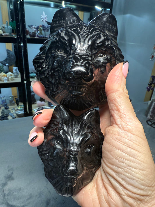 Obsidian Wolf head