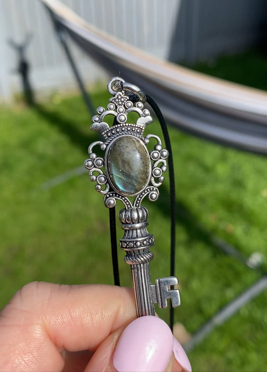 Labradorite key pendant