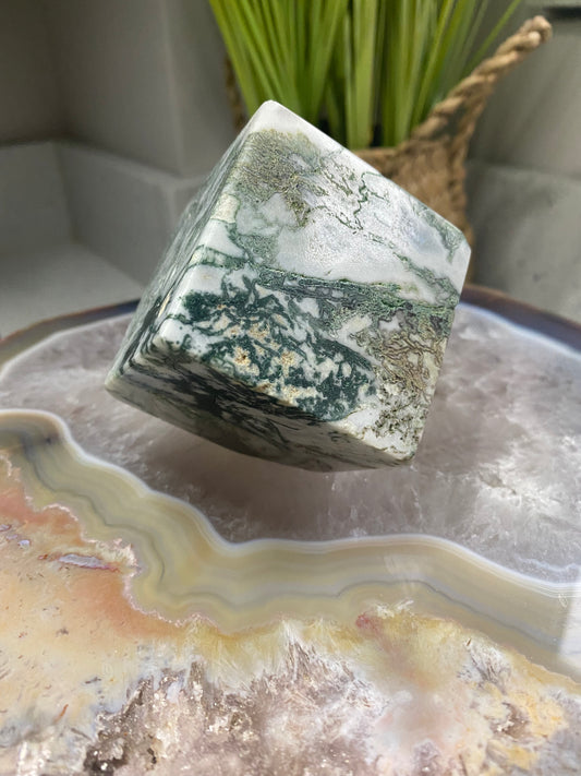 Moss agate large cube